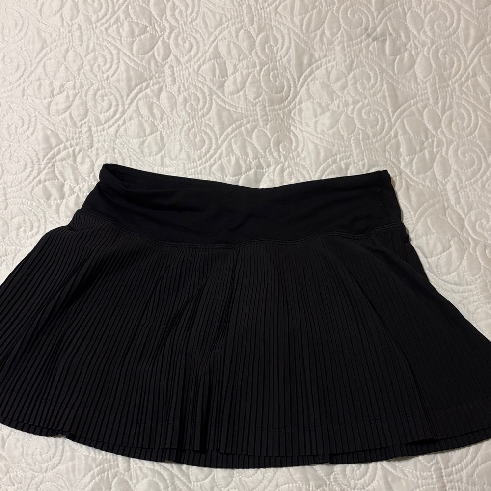 Lululemon pleated skirt